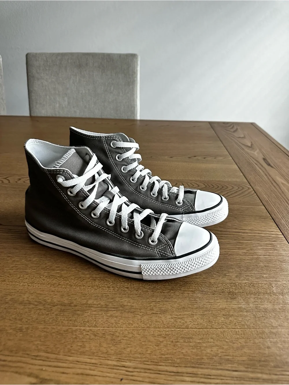 Converse High-Top Sneakers in Gray and White
